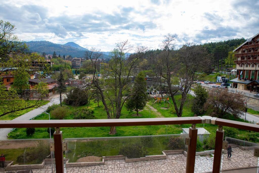 Luxury Apartment 'Rich' Velingrad Esterno foto